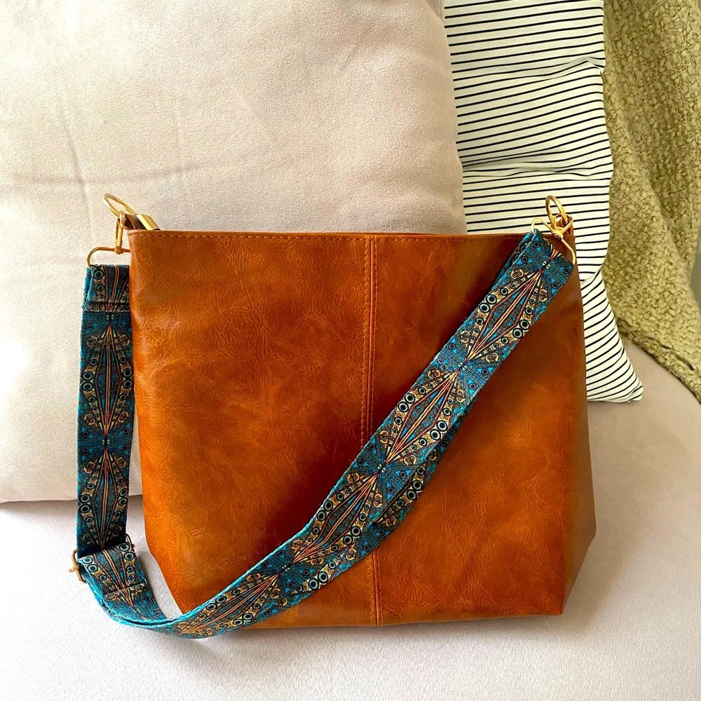 Brown Leather Hobo Crossbody Purse - Picture 2 of 7